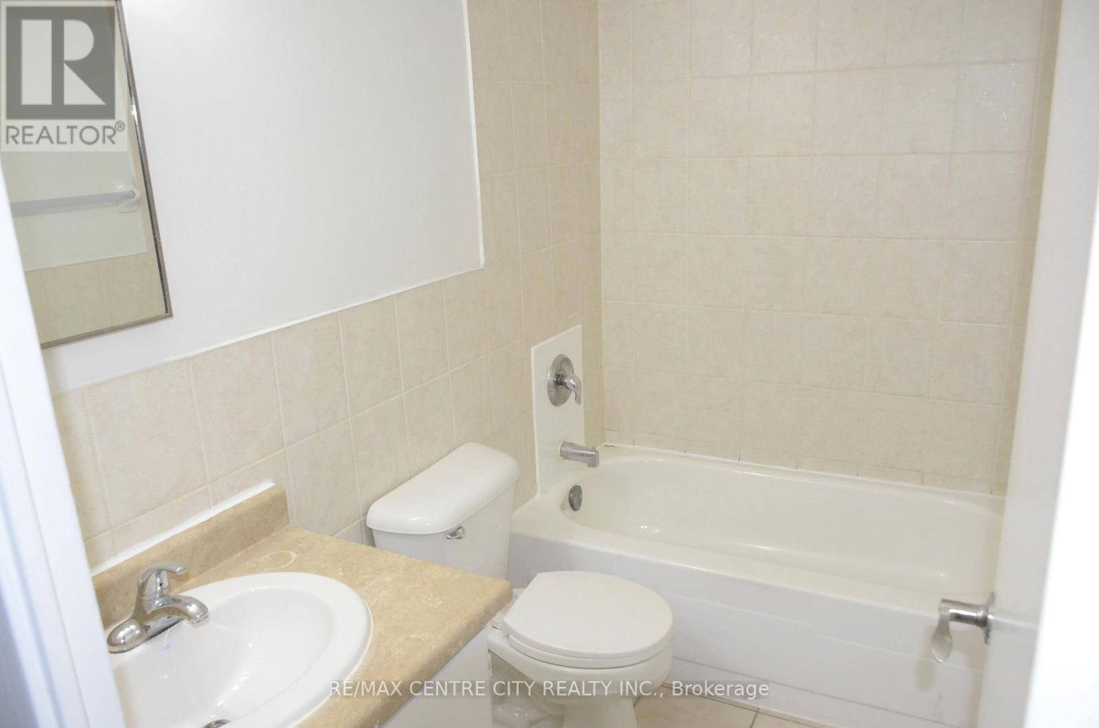 209 - 583 Mornington Avenue, London East, Ontario  N5Y 3E9 - Photo 14 - X12842668