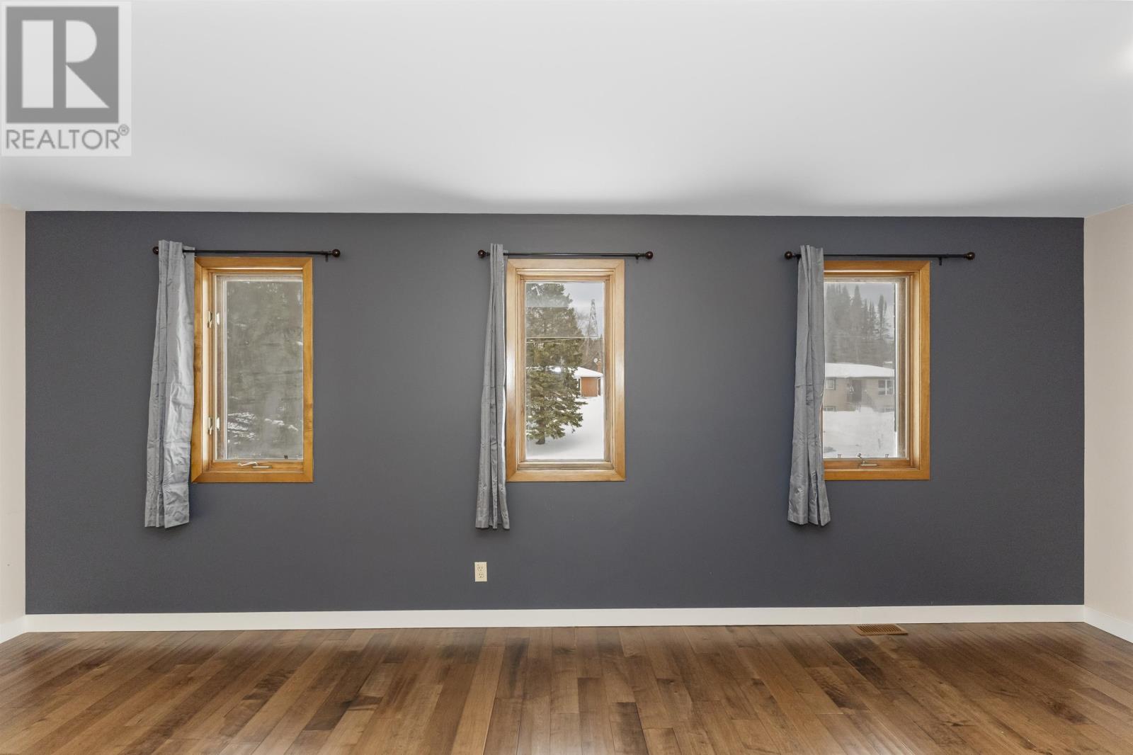 191 Skyline Ave, Thunder Bay, Ontario  P7B 6K6 - Photo 24 - TB2600273