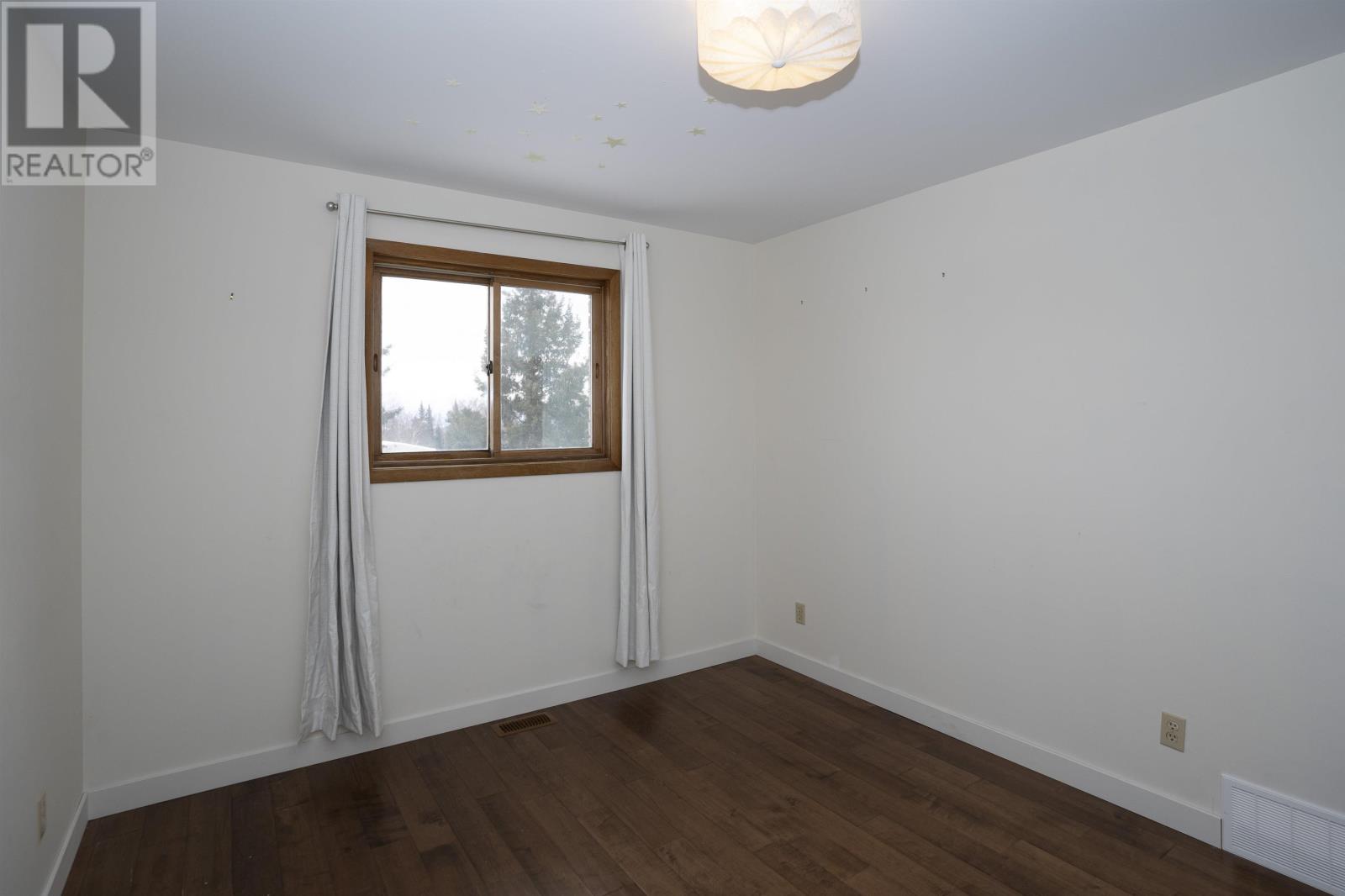 191 Skyline Ave, Thunder Bay, Ontario  P7B 6K6 - Photo 31 - TB2600273