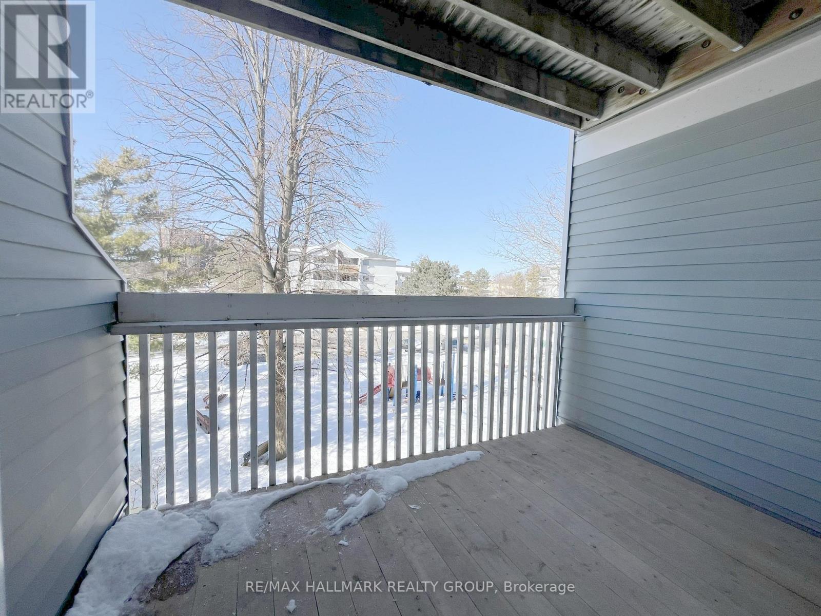 310 - 214 Viewmount Drive, Ottawa, Ontario  K2E 7X3 - Photo 14 - X12842674