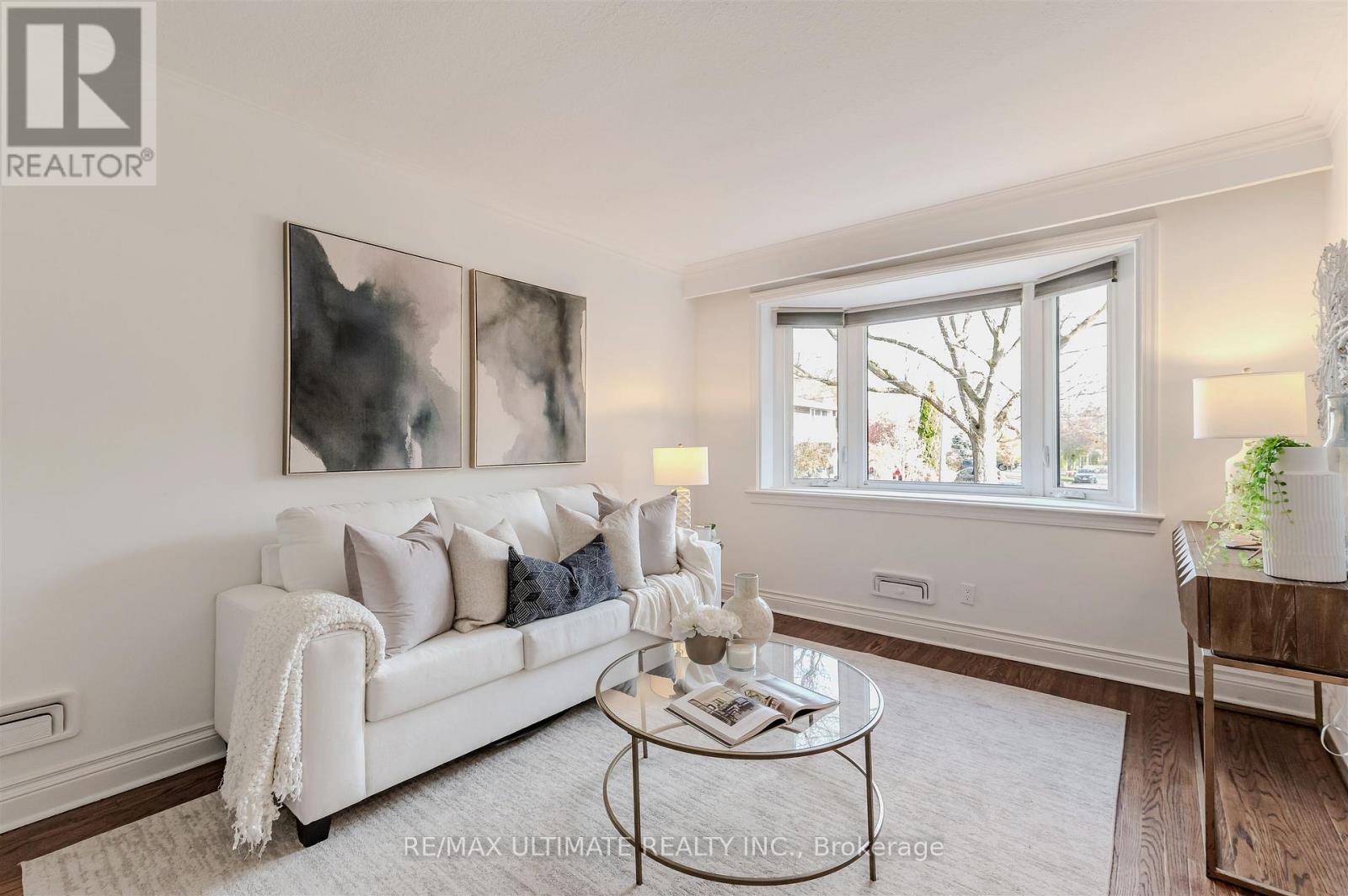 110 De Quincy Boulevard, Toronto, Ontario  M3H 1Y9 - Photo 5 - C12762332