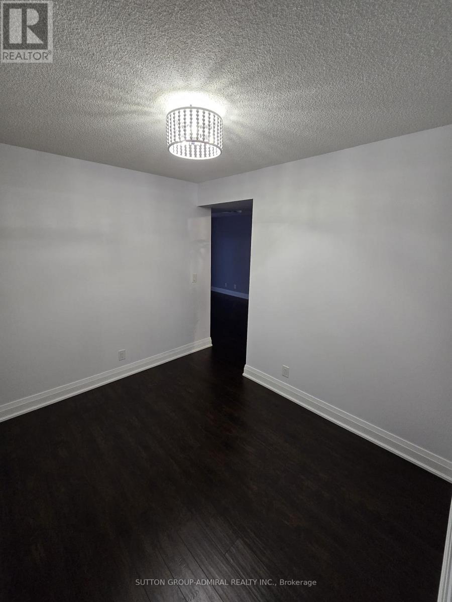 202 - 1060 Sheppard Avenue W, Toronto (York University Heights), Ontario  M3J 0G7 - Photo 19 - W12813838