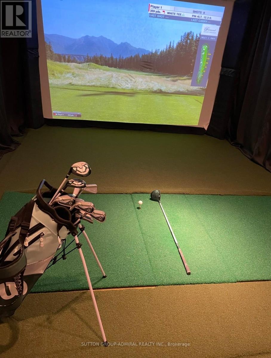 202 - 1060 Sheppard Avenue W, Toronto (York University Heights), Ontario  M3J 0G7 - Photo 27 - W12813838