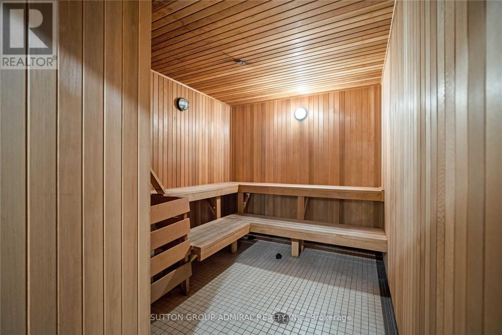 202 - 1060 Sheppard Avenue W, Toronto (York University Heights), Ontario  M3J 0G7 - Photo 26 - W12813838