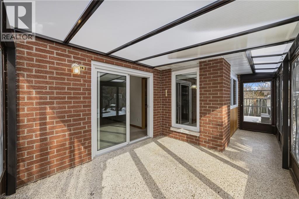 2084 Pen Street, Oakville, Ontario  L6H 3L3 - Photo 18 - 40807522