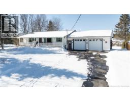 11 Renfrew Street, petitcodiac, New Brunswick