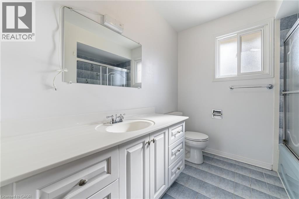 2084 Pen Street, Oakville, Ontario  L6H 3L3 - Photo 24 - 40807522