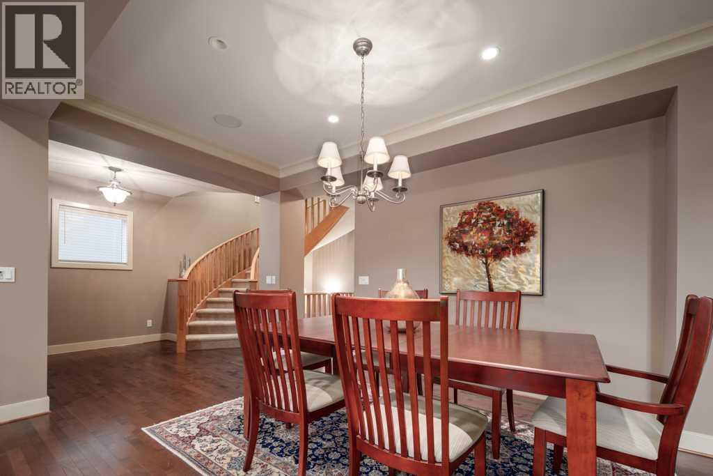 24 Aspen Meadows Green Sw, Calgary, Alberta  T3H 5J9 - Photo 5 - A2288603