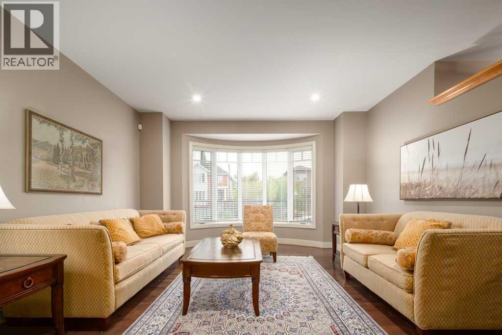 24 Aspen Meadows Green Sw, Calgary, Alberta  T3H 5J9 - Photo 9 - A2288603