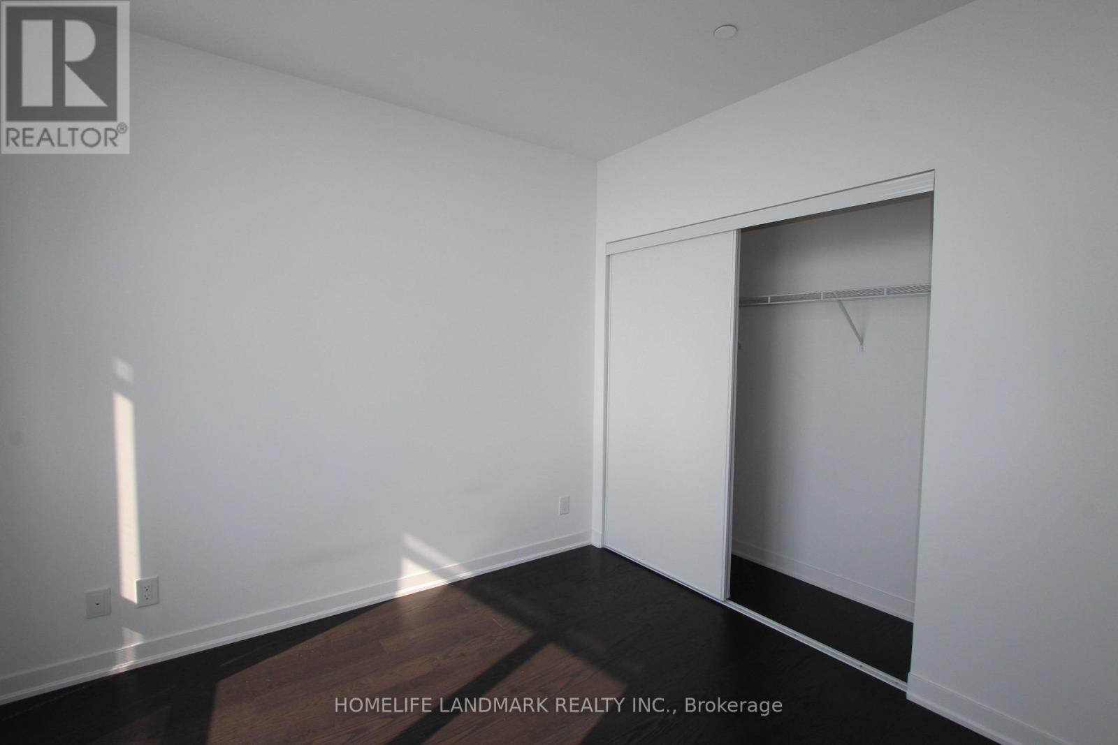 6009 - 100 Harbour Street, Toronto, Ontario  M5J 0B5 - Photo 9 - C12842620