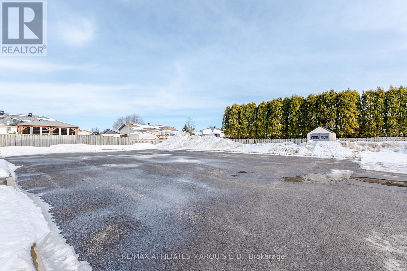 1101 Gretchen Court, Cornwall, Ontario  K6H 6T2 - Photo 11 - X12842682