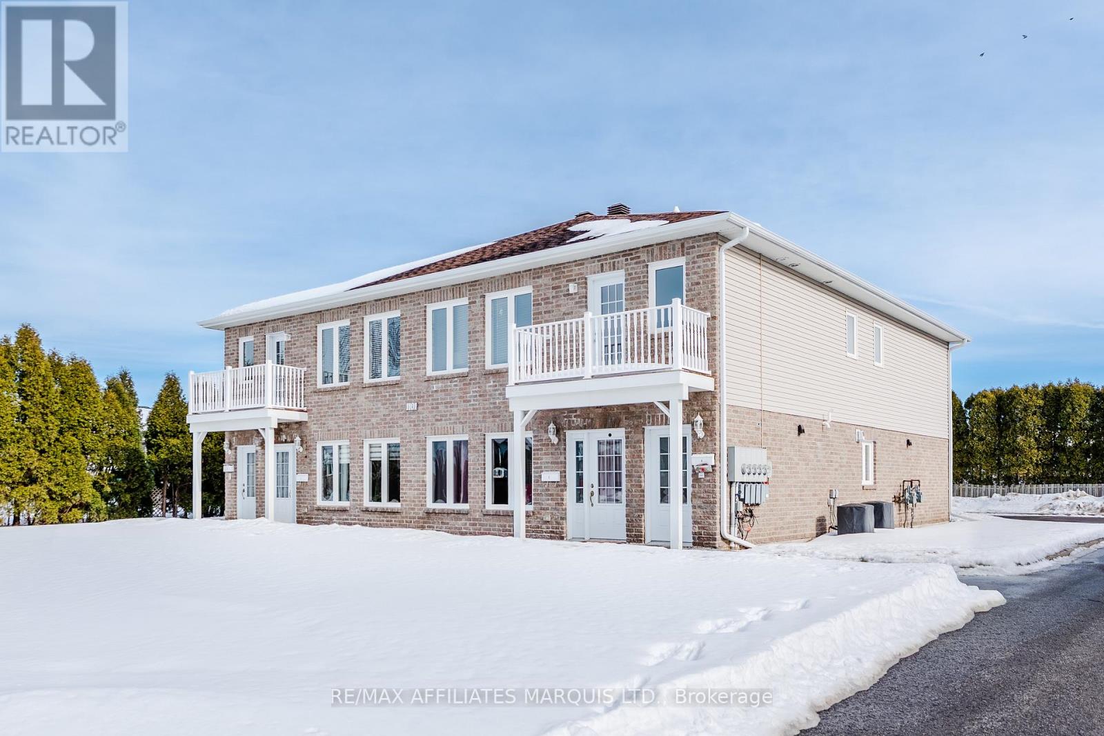 1101 Gretchen Court, Cornwall, Ontario  K6H 6T2 - Photo 3 - X12842682