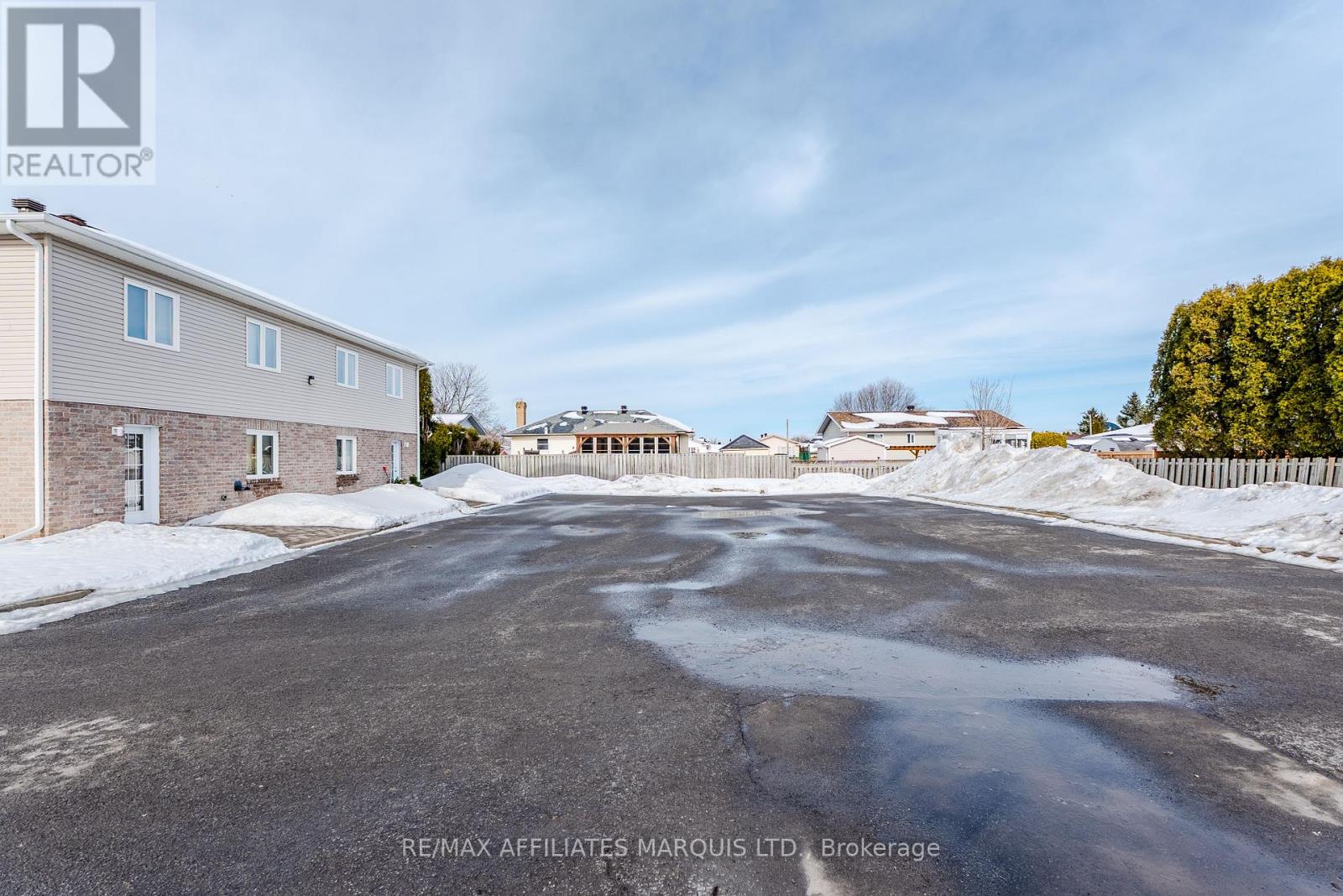 1101 Gretchen Court, Cornwall, Ontario  K6H 6T2 - Photo 7 - X12842682