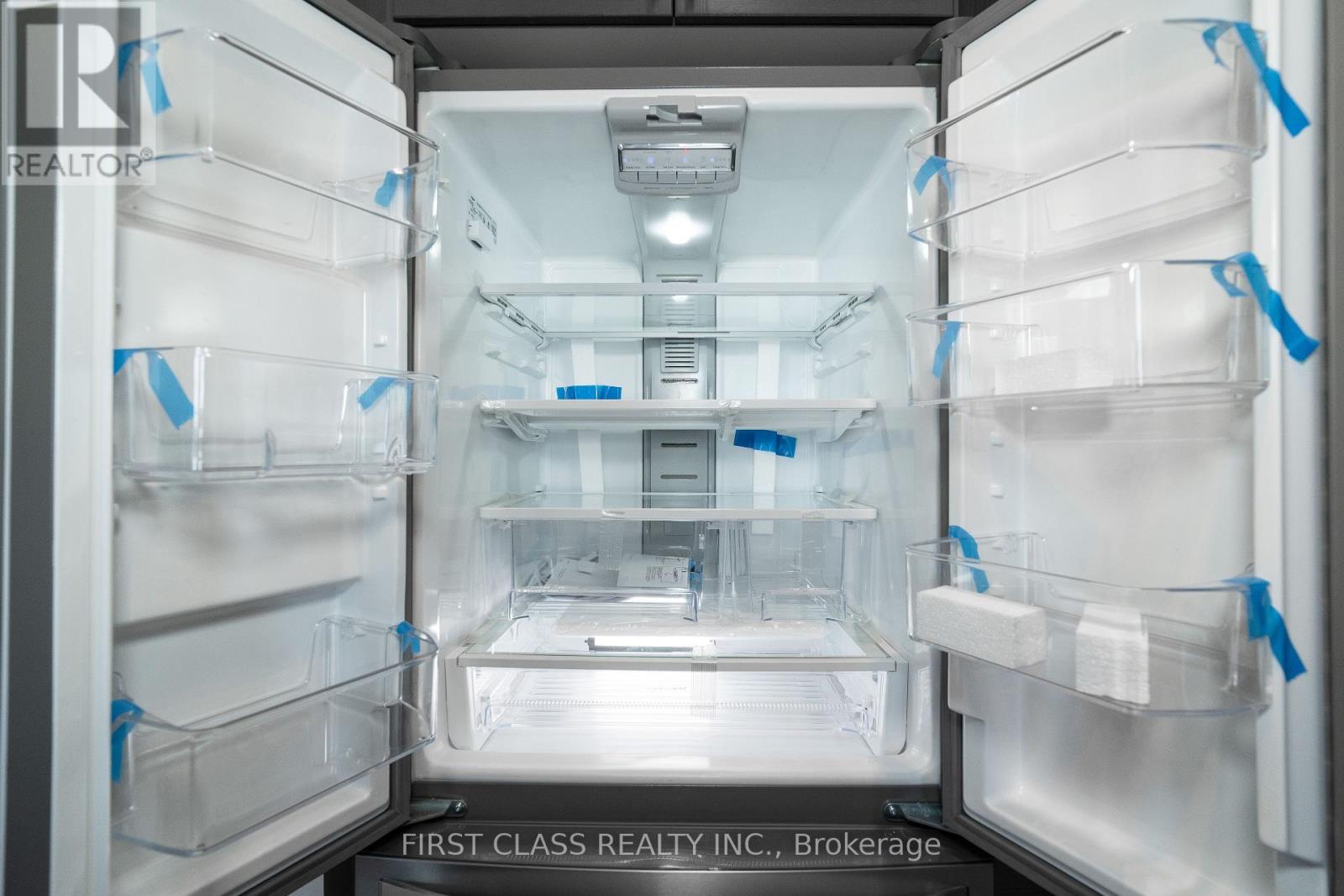 11 - 20 Lytham Green Circle, Newmarket, Ontario  L3X 1X5 - Photo 14 - N12842672