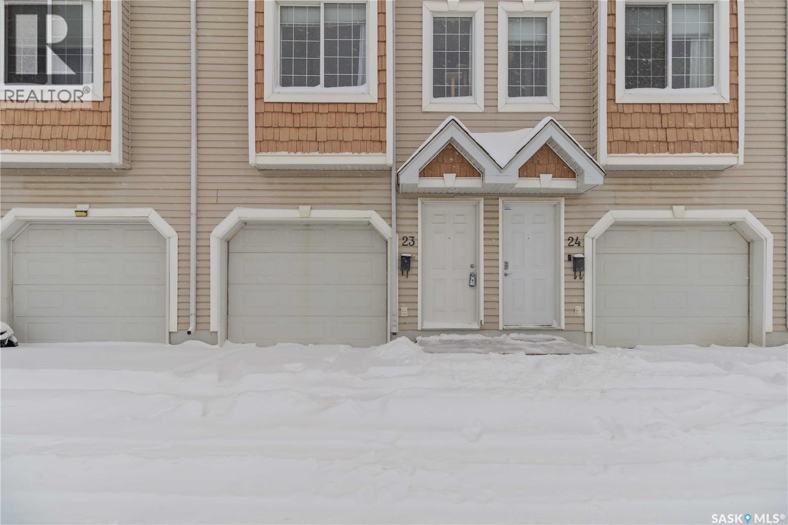 23 243 Herold Terrace, Saskatoon, Saskatchewan  S7V 1J6 - Photo 2 - SK029646