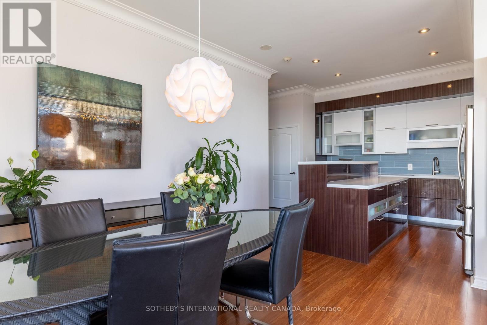 1602 - 3865 Lake Shore Boulevard W, Toronto (Long Branch), Ontario  M8W 0A2 - Photo 12 - W12842652