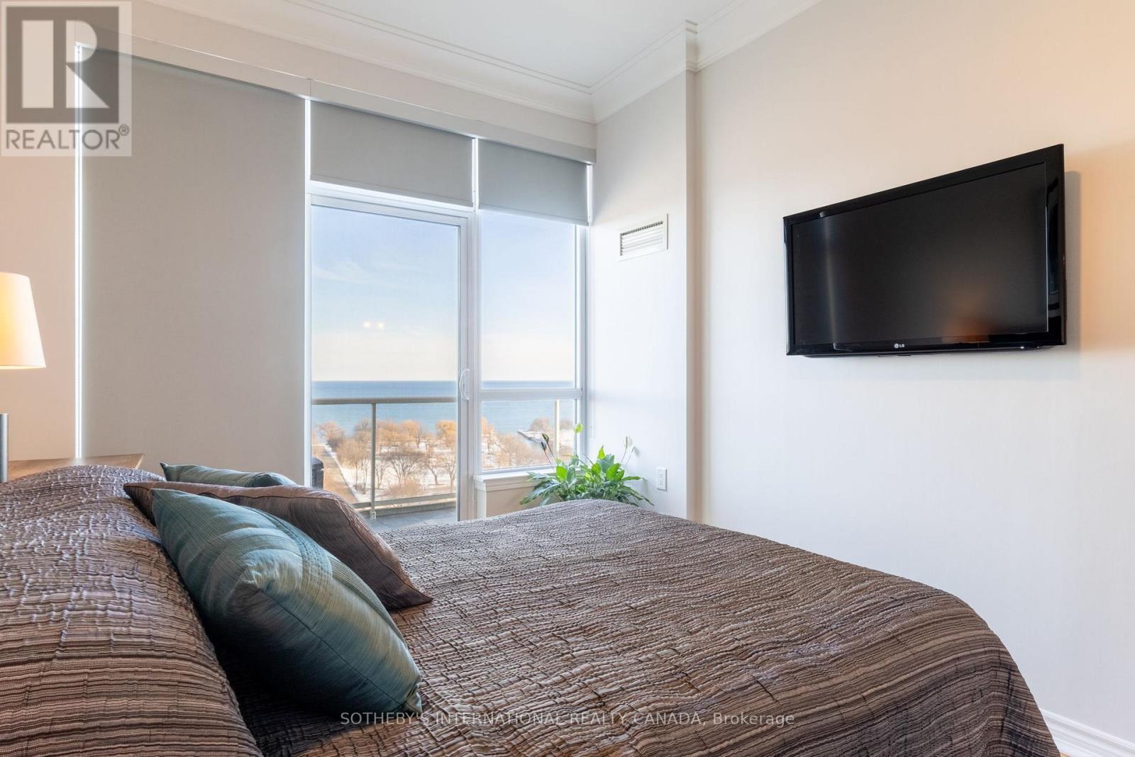 1602 - 3865 Lake Shore Boulevard W, Toronto (Long Branch), Ontario  M8W 0A2 - Photo 15 - W12842652