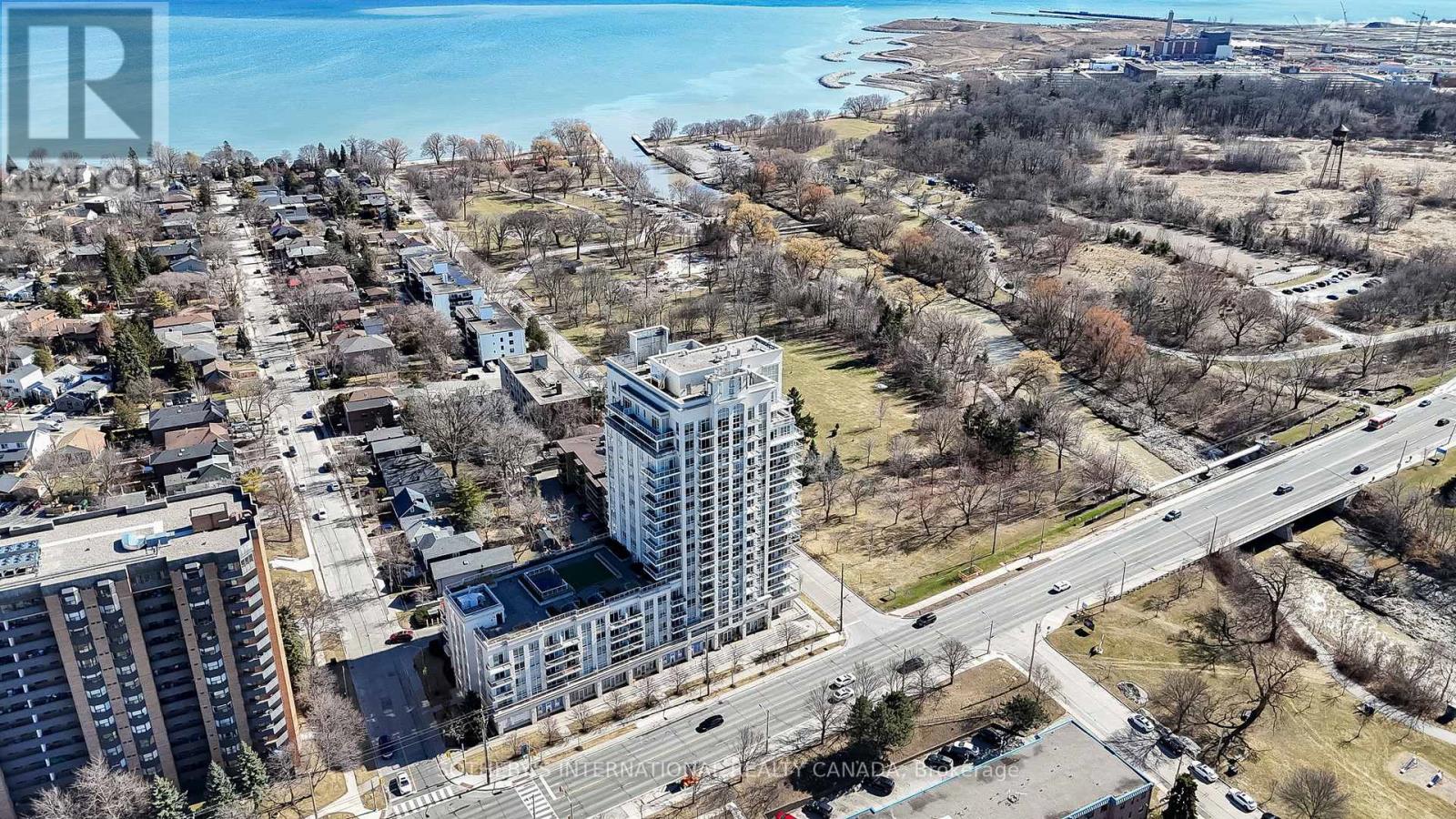 1602 - 3865 Lake Shore Boulevard W, Toronto (Long Branch), Ontario  M8W 0A2 - Photo 32 - W12842652