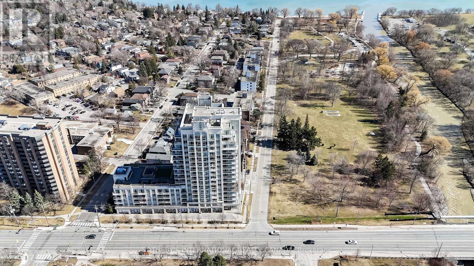 1602 - 3865 Lake Shore Boulevard W, Toronto (Long Branch), Ontario  M8W 0A2 - Photo 33 - W12842652