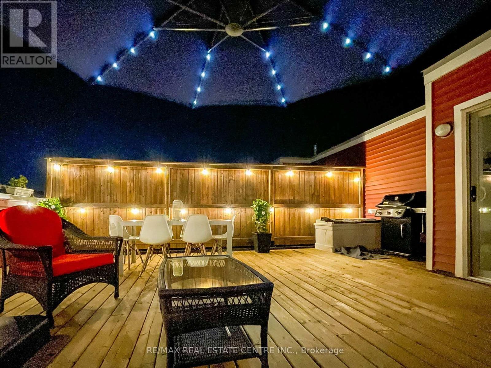 10 - 125 Long Branch Avenue, Toronto, Ontario  M8W 0A9 - Photo 47 - W12842694