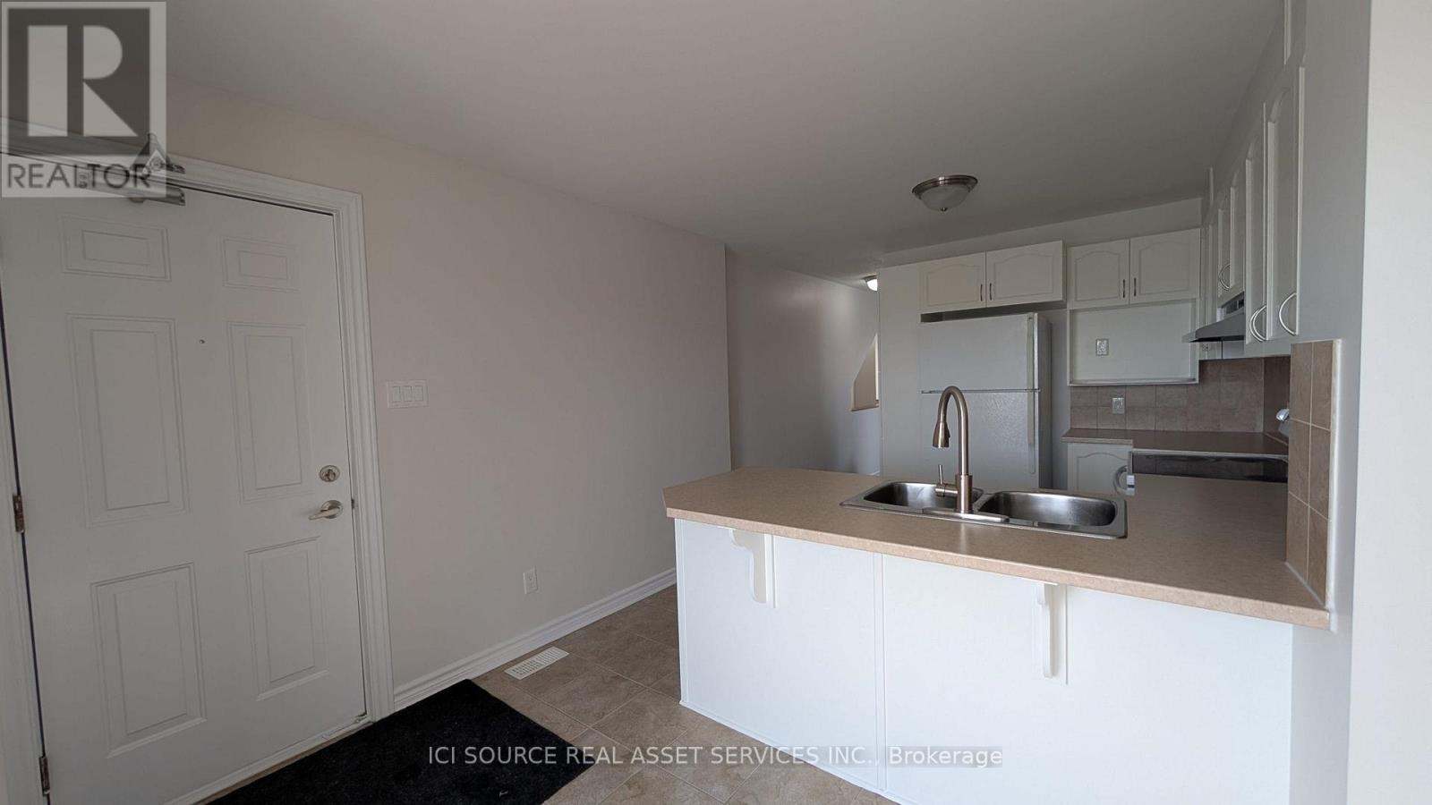 507a Chapman Mills Drive, Ottawa, Ontario  K2J 0M8 - Photo 4 - X12842684