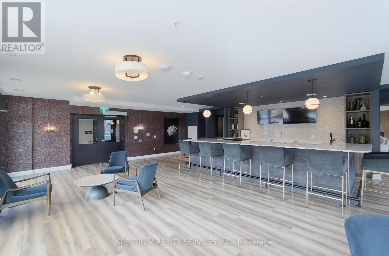 910 - 15 Glebe Street, Cambridge, Ontario  N1S 0C3 - Photo 34 - X12842688