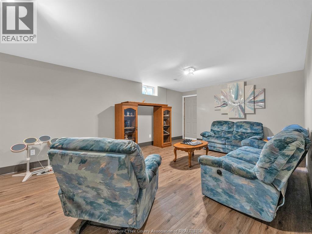 633 Old Tecumseh Road East, Belle River, Ontario  N8L 0B7 - Photo 34 - 26000457