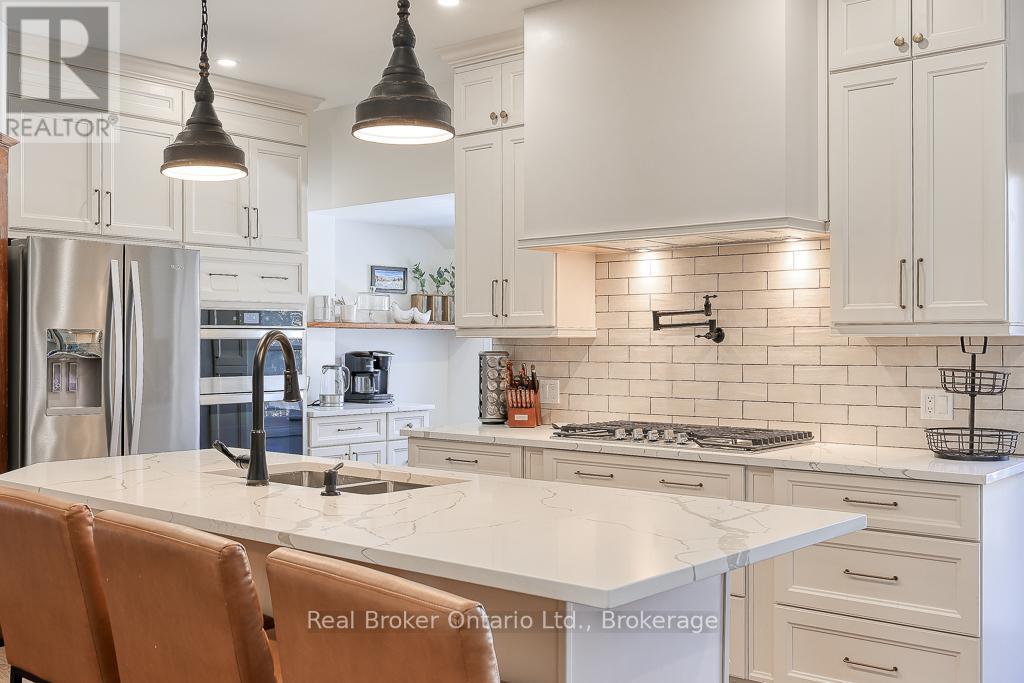 285 Ingersoll Avenue, Woodstock, Ontario  N4S 4W8 - Photo 11 - X12842714