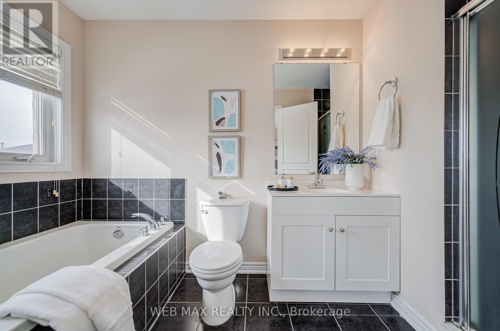 4462 Centretown Way, Mississauga, Ontario  L5R 0C6 - Photo 19 - W12841694