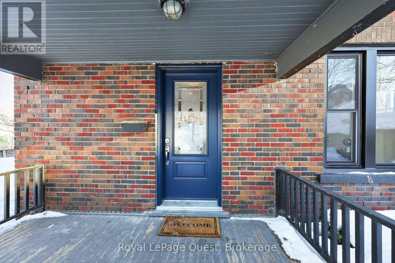 109 Brant Street E, Orillia, Ontario  L3V 1Z3 - Photo 3 - S12842720