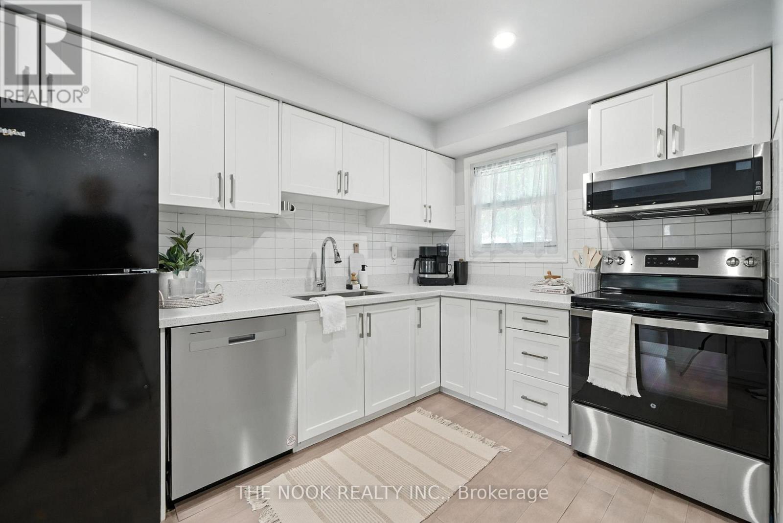 23 - 450 Bristol Crescent, Oshawa, Ontario L1J 6M3 - Photo 6 - E12842754