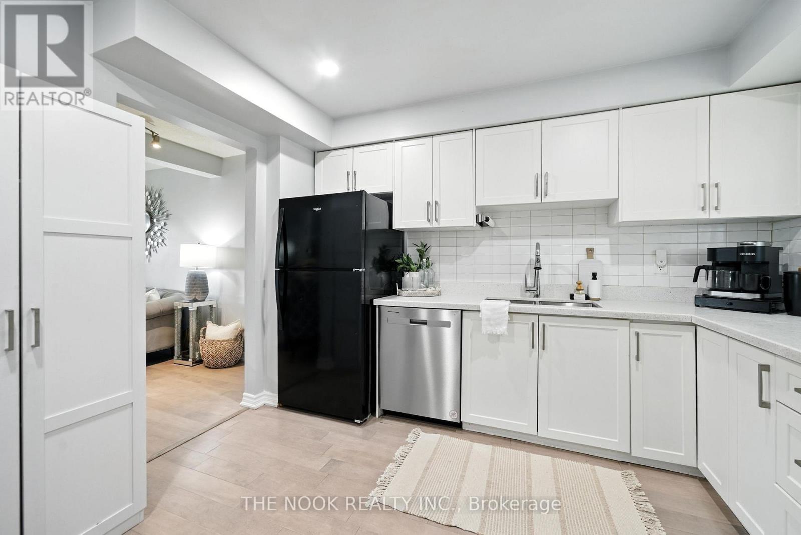 23 - 450 Bristol Crescent, Oshawa, Ontario L1J 6M3 - Photo 8 - E12842754