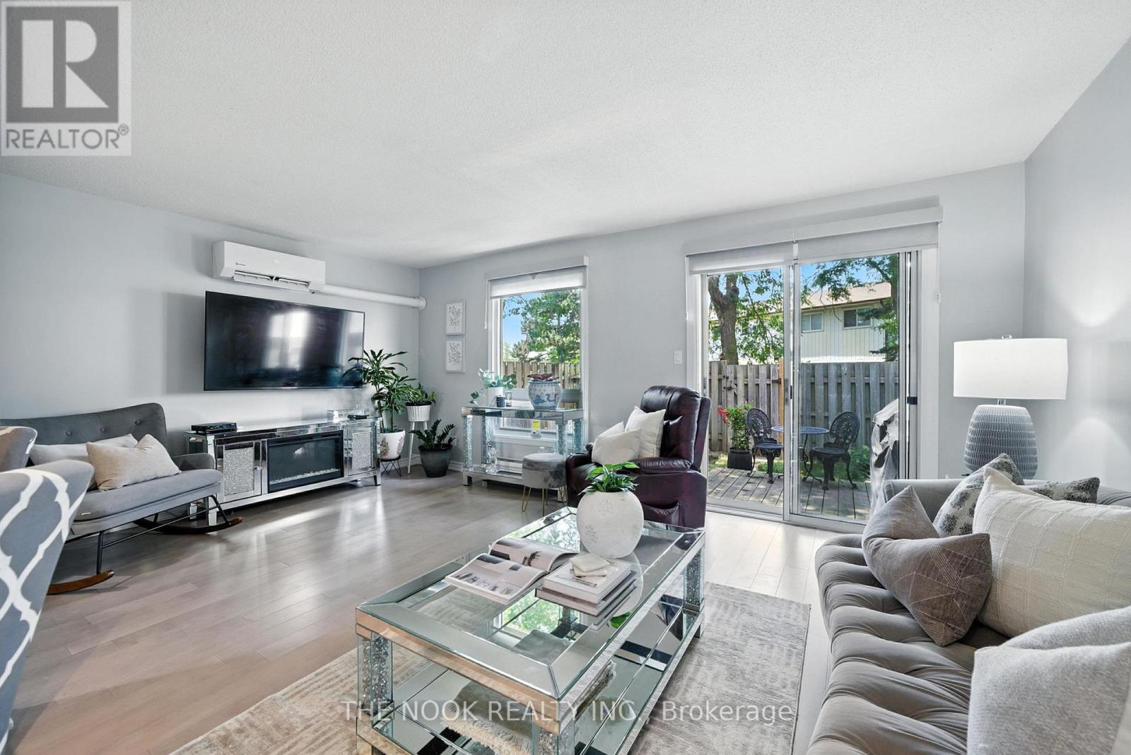 23 - 450 Bristol Crescent, Oshawa, Ontario L1J 6M3 - Photo 9 - E12842754