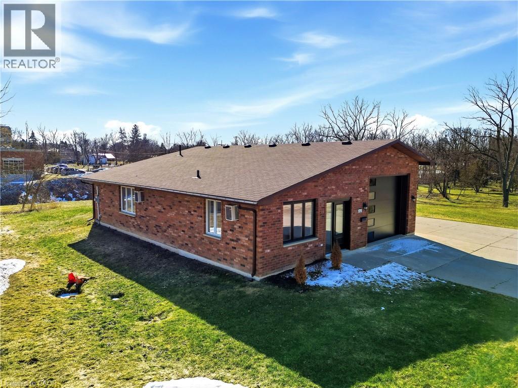 179 Mill Street, Parkhill, Ontario  N0M 2K0 - Photo 21 - 40809428