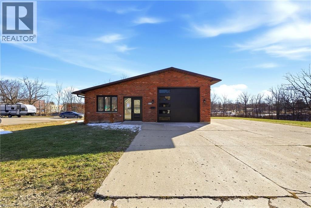 179 Mill Street, Parkhill, Ontario  N0M 2K0 - Photo 25 - 40809428