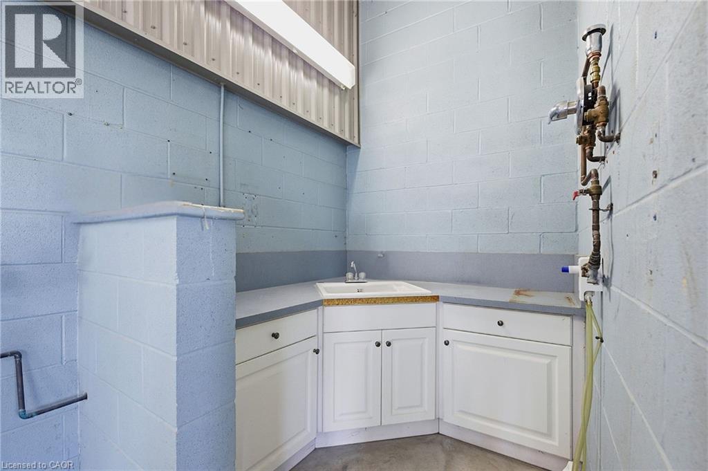 179 Mill Street, Parkhill, Ontario  N0M 2K0 - Photo 15 - 40809428