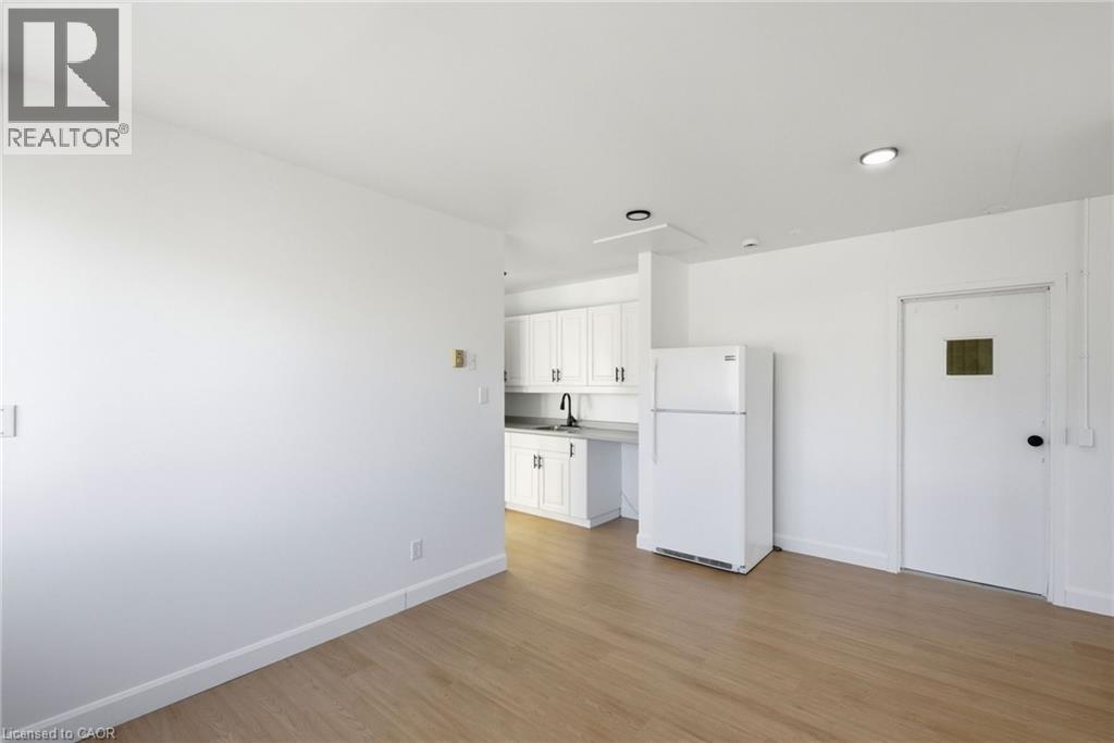 179 Mill Street, Parkhill, Ontario  N0M 2K0 - Photo 8 - 40809428