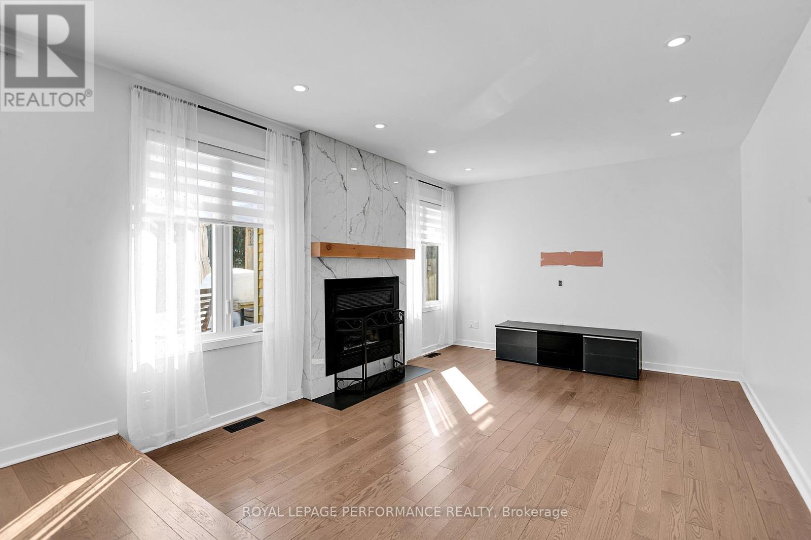 2722 Wyldewood Street, Ottawa, Ontario  K1T 2R9 - Photo 15 - X12842734