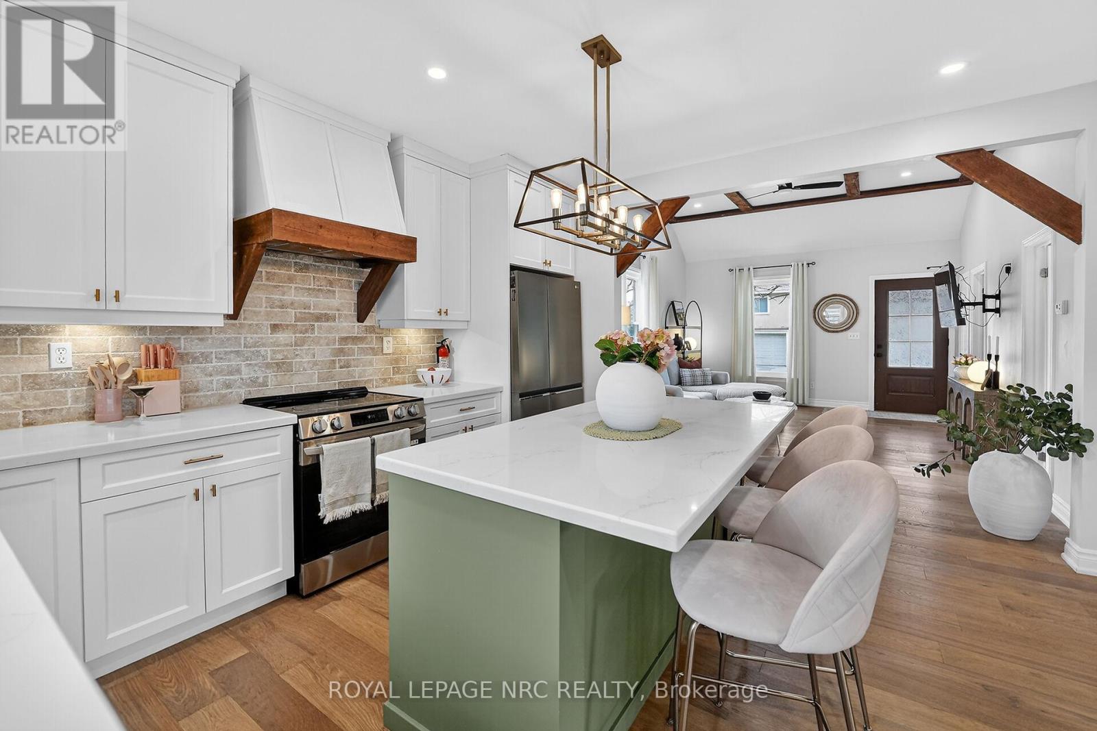 23 Rodman Street E, St. Catharines, Ontario  L2R 5C9 - Photo 8 - X12842724