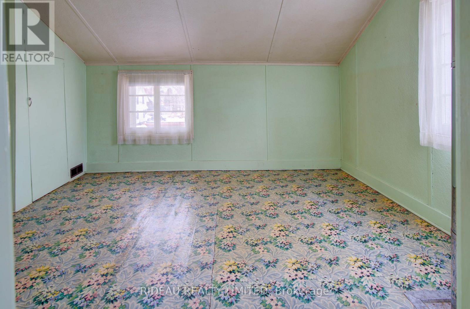 31 Colborne Street, Rideau Lakes, Ontario  K0G 1V0 - Photo 19 - X12842744