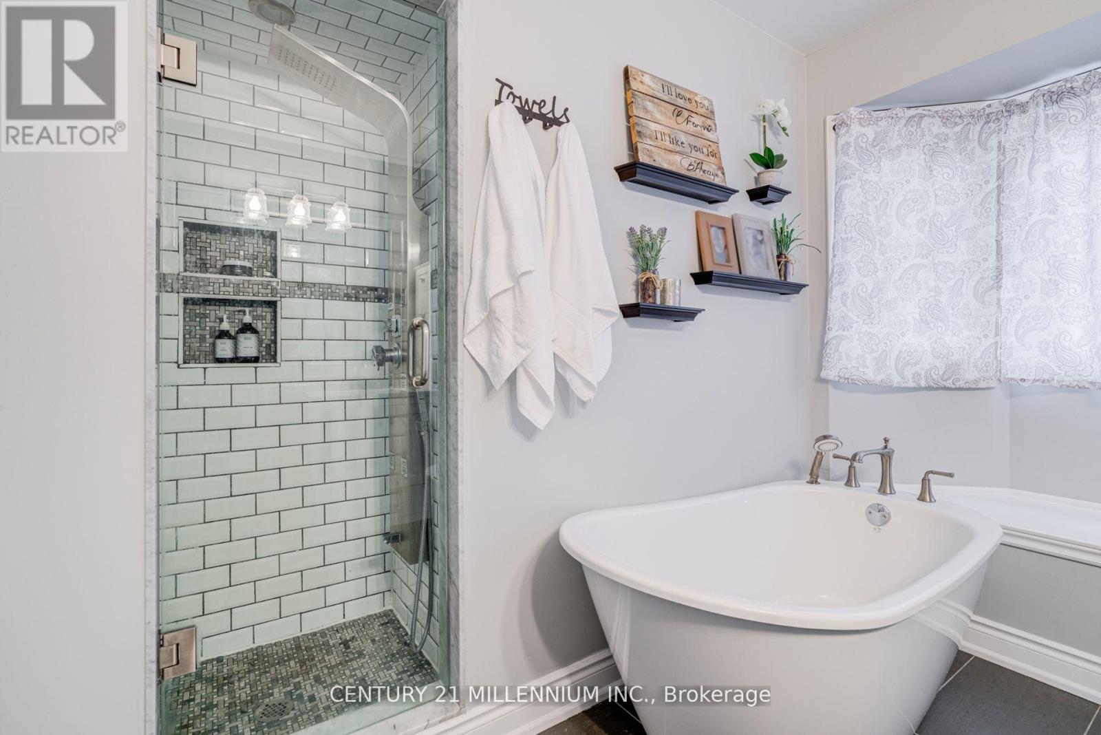 28 Bristol Avenue, Brampton, Ontario  L6X 2B3 - Photo 21 - W12839032