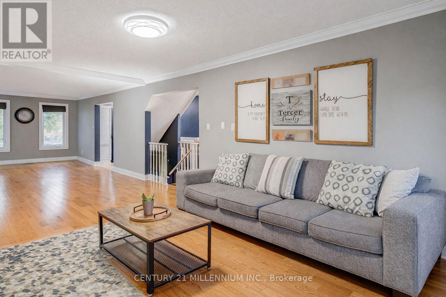 28 Bristol Avenue, Brampton, Ontario  L6X 2B3 - Photo 11 - W12839032