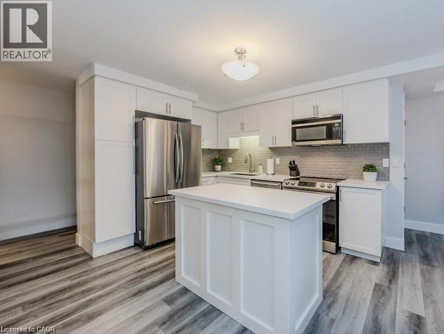 237 Rachel Crescent Unit# C, Kitchener, Ontario  N2R 0E2 - Photo 2 - 40807582