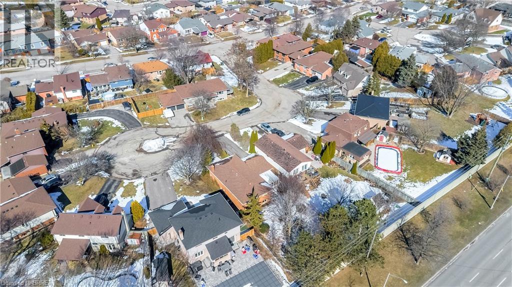 17 Majestic Court, Brantford, Ontario  N3P 1N2 - Photo 5 - 40806490