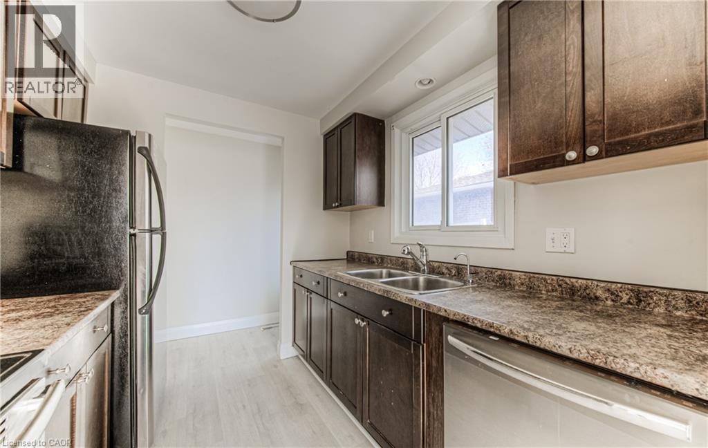 511 Strasburg Road Unit# 1, Kitchener, Ontario  N2E 1P1 - Photo 5 - 40809068