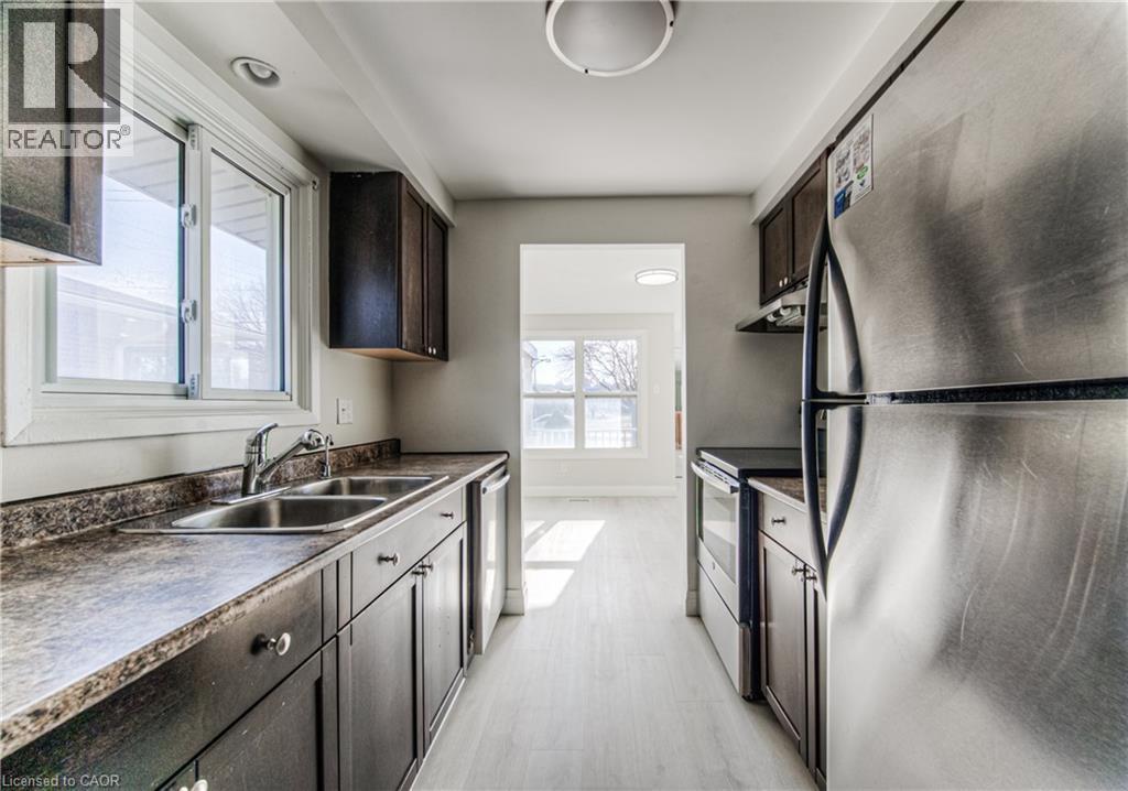 511 Strasburg Road Unit# 1, Kitchener, Ontario  N2E 1P1 - Photo 6 - 40809068