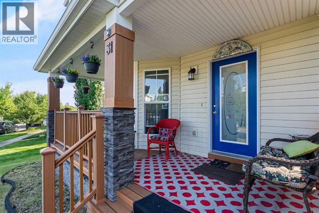 31 Inverness Grove Se, Calgary, Alberta  T2Z 3K3 - Photo 3 - A2285235