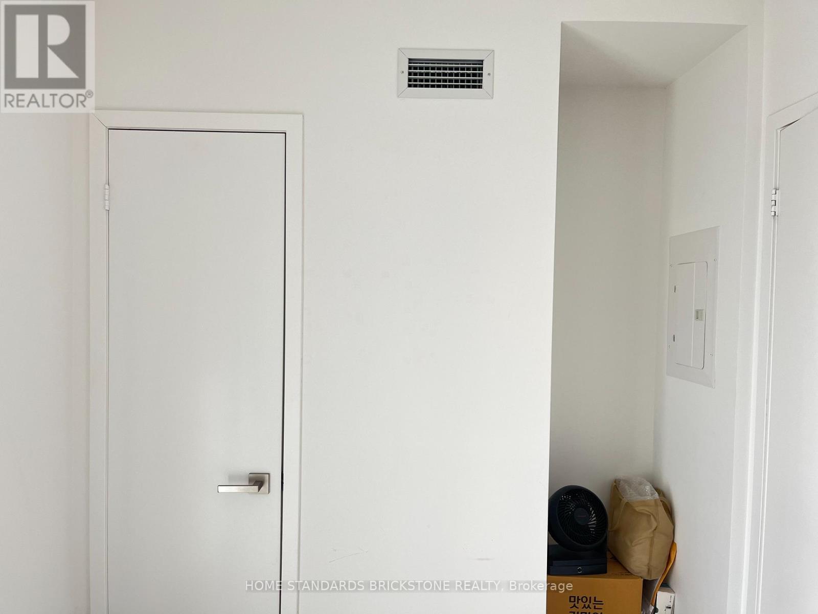 817 - 500 Wilson Avenue, Toronto, Ontario  M3H 0E5 - Photo 12 - C12842718