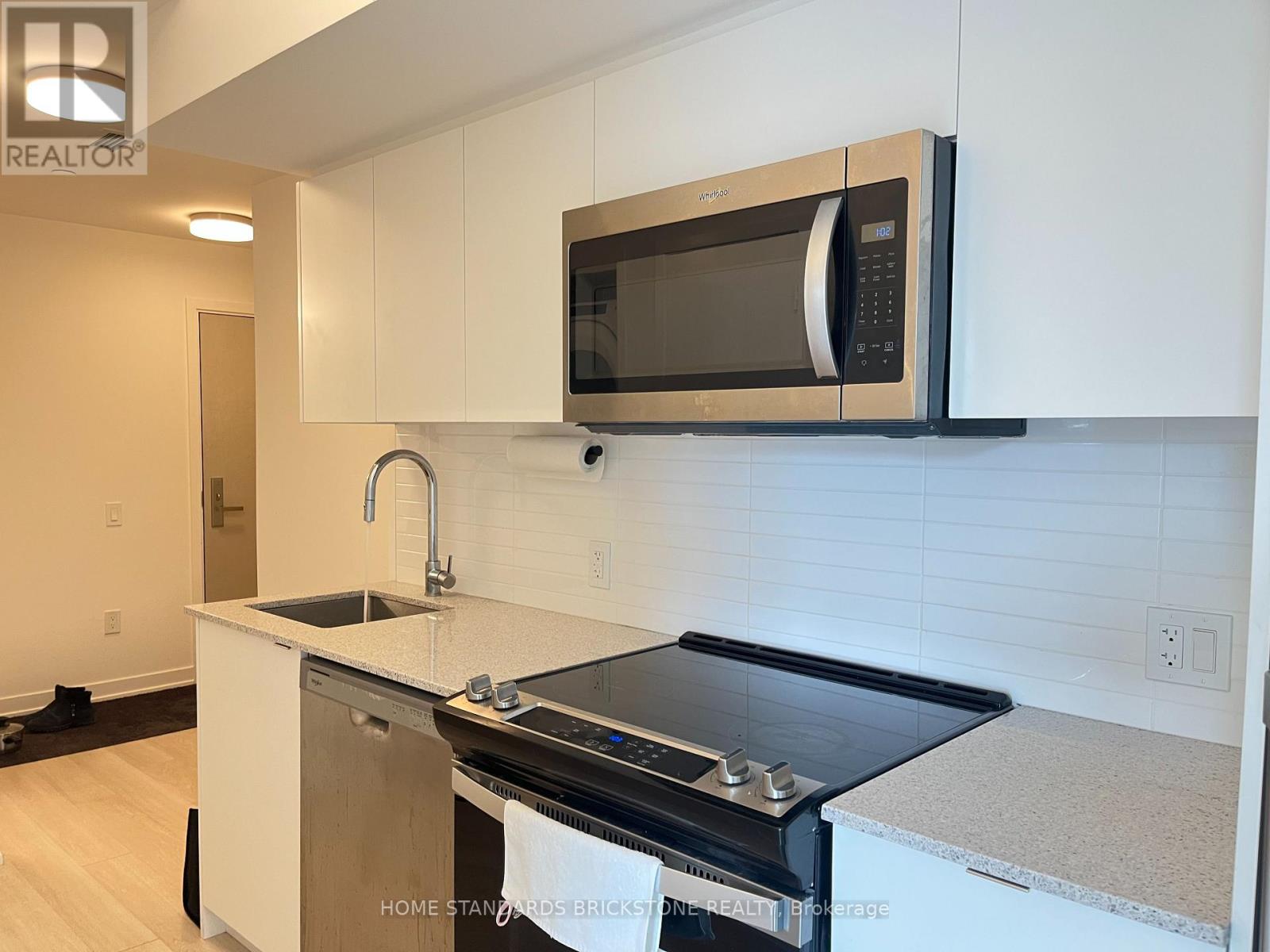 817 - 500 Wilson Avenue, Toronto, Ontario  M3H 0E5 - Photo 5 - C12842718