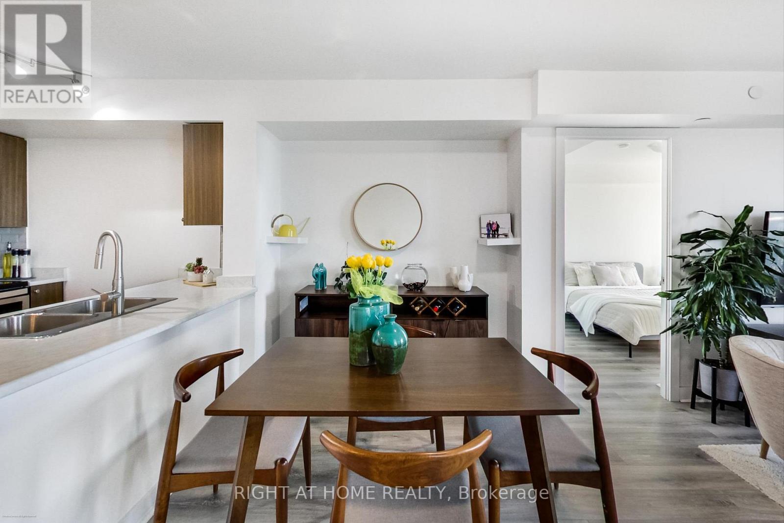 706 - 1346 Danforth Road, Toronto, Ontario  M1J 0A9 - Photo 5 - E12842750